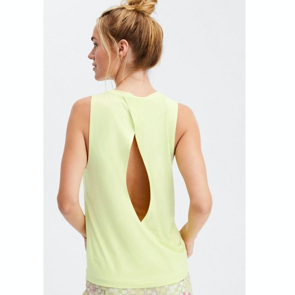 Fabletics Dry-Flex Open Back Tank Lemon Crรจme Size XXL
